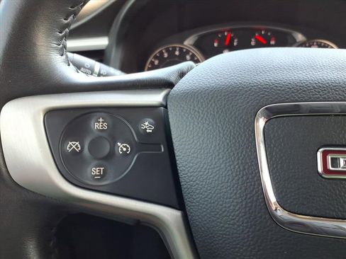 Used 2021 GMC Acadia SLT w/ Trailering Package image 26