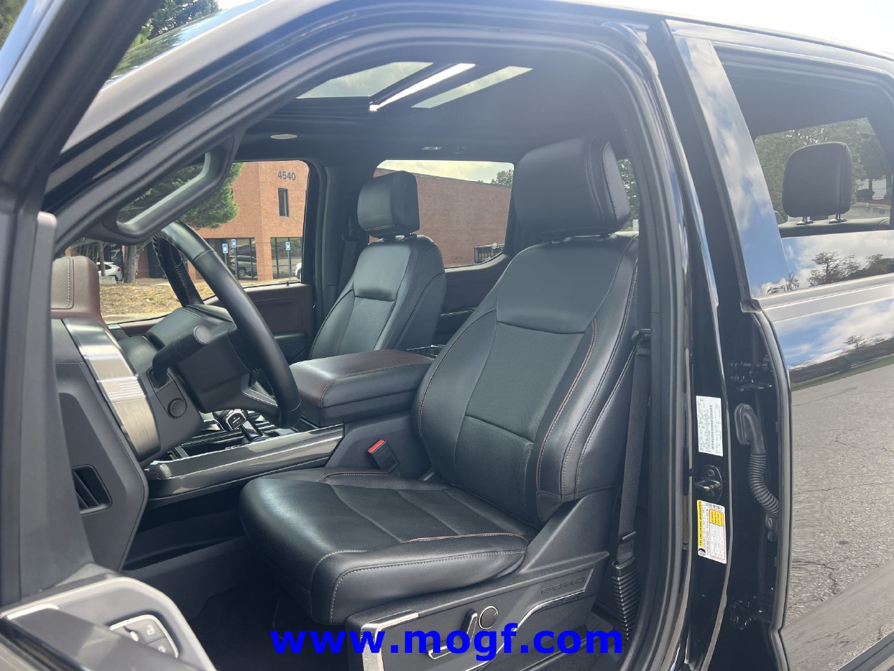 Certified 2023 Ford F150 Lariat w/ Equipment Group 502A High AWD/4WD image 20