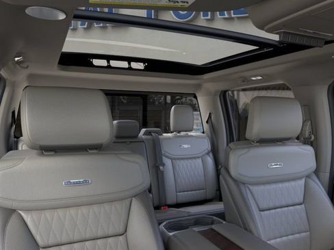 New 2026 Ford F350 Platinum w/ Platinum Plus Package AWD/4WD image 22