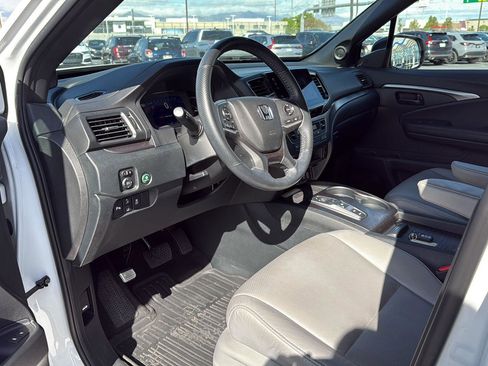 Certified 2023 Honda Passport EX-L image 16