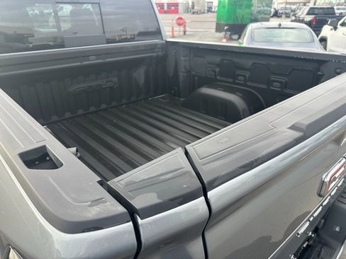 Used 2024 GMC Sierra 1500 AT4 w/ Technology Package image 13