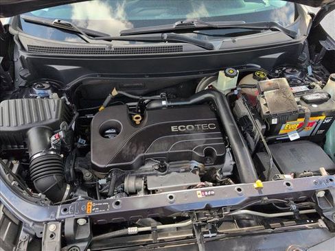 Used 2018 Chevrolet Equinox LT image 22