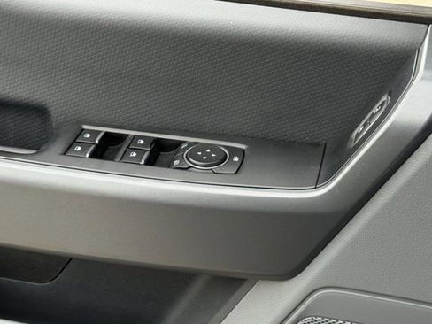 Used 2021 Ford F150 XLT AWD/4WD image 24