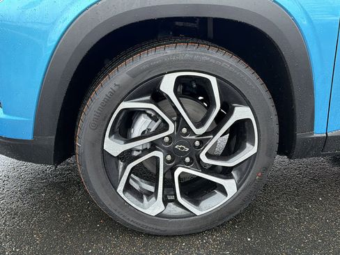 New 2026 Chevrolet Trax RS image 9