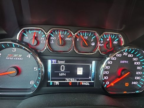 Used 2019 Chevrolet Tahoe LT w/ Off-Road Package image 13