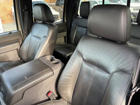 Used 2011 Ford F350 Lariat w/ Lariat Ultimate Pkg image 9