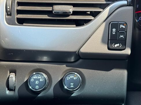 Used 2020 Chevrolet Tahoe LT AWD/4WD image 21