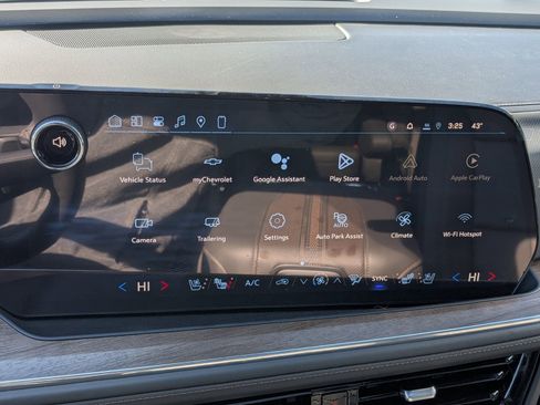 New 2026 Chevrolet Suburban High Country image 31