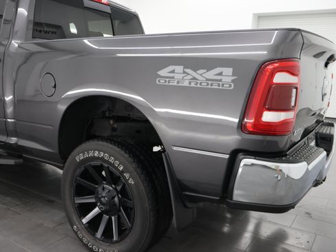 Used 2022 RAM 2500 Big Horn w/ Level C Equiment Group AWD/4WD image 30