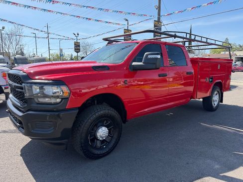 Used 2023 RAM 3500 Tradesman image 4