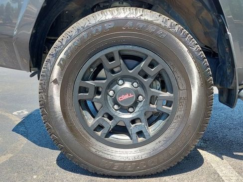 Used 2021 Toyota 4Runner SR5 Premium w/ Moonroof Package AWD/4WD image 14