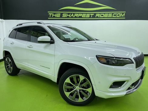 Used 2019 Jeep Cherokee Overland w/ Technology Group image 1