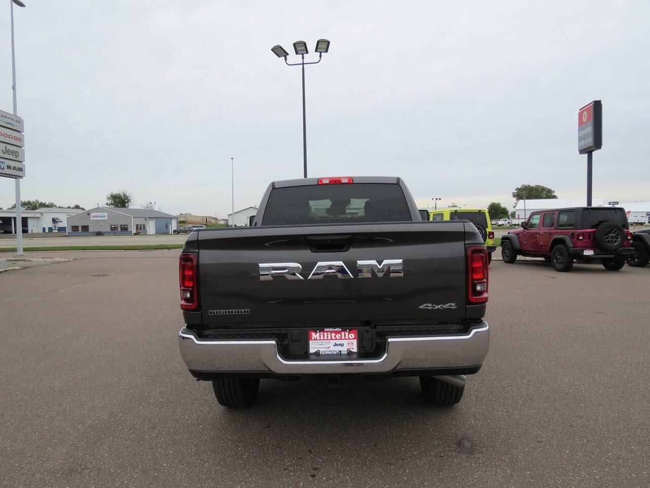 Used 2026 RAM 2500 Big Horn AWD/4WD image 2
