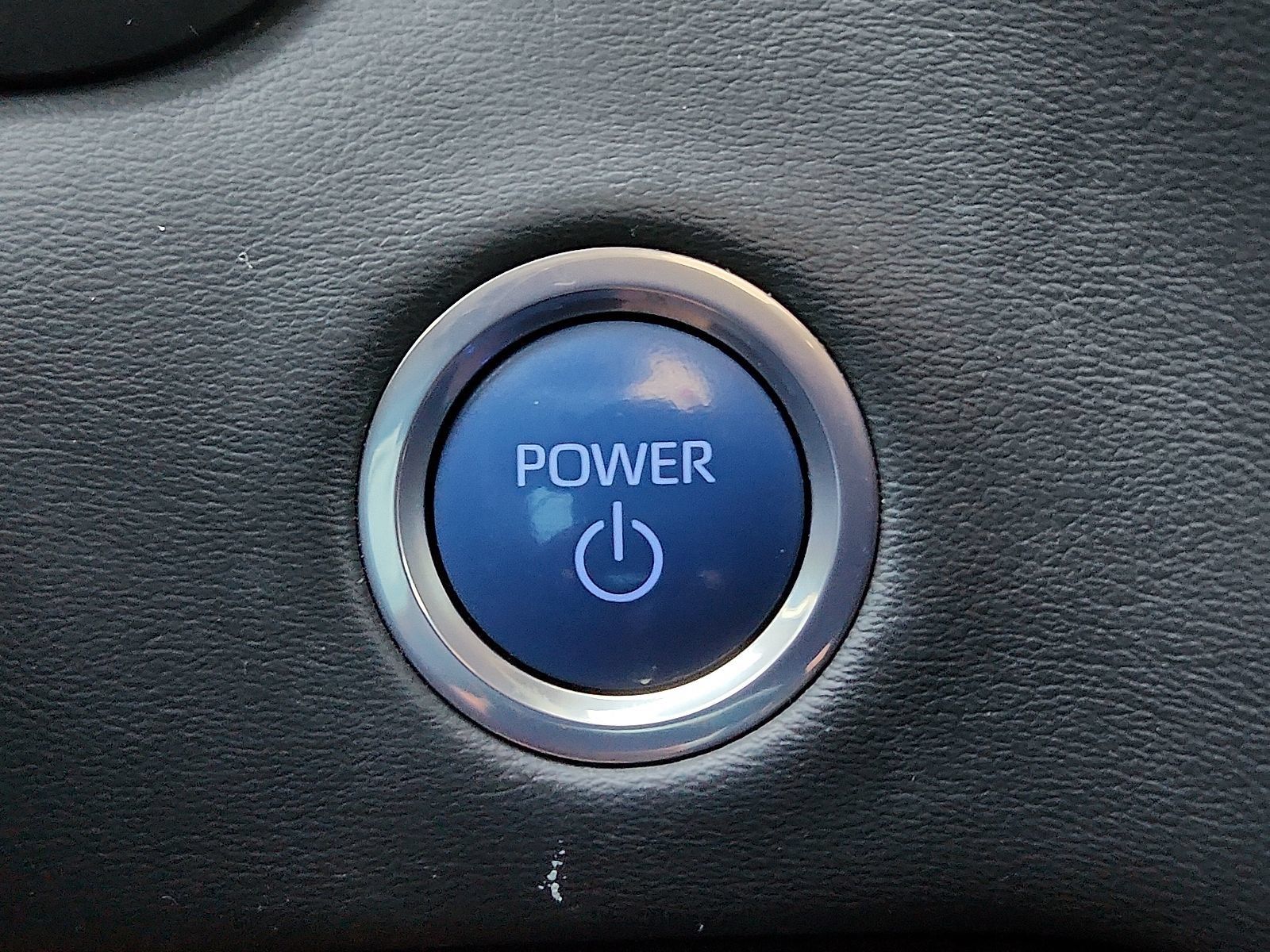 Used 2024 Toyota Sequoia Platinum AWD/4WD image 21