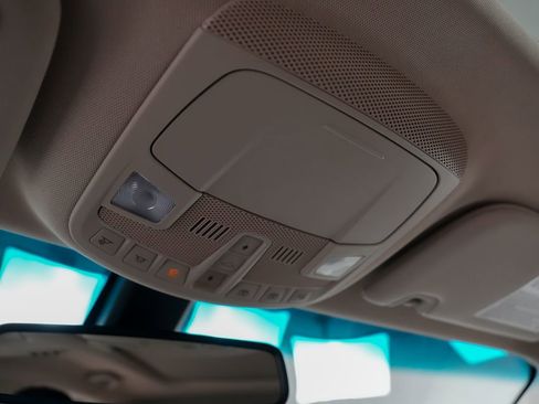 Used 2016 Lincoln MKX Reserve w/ Climate Package image 26