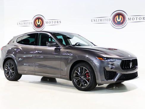 Used 2022 Maserati Levante Modena AWD/4WD image 6