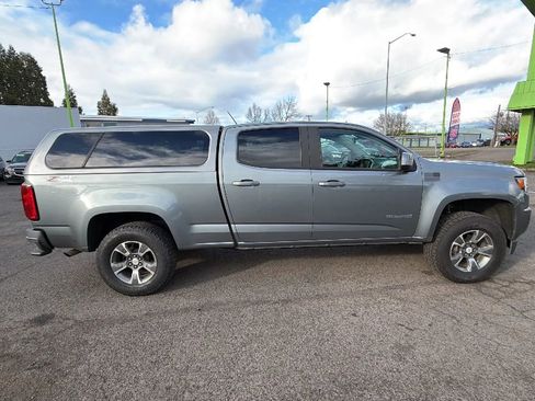 Used 2018 Chevrolet Colorado Z71 image 3