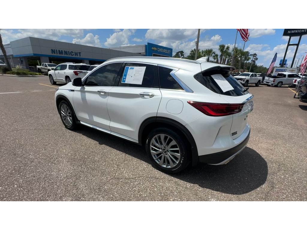 Used 2023 INFINITI QX50 Luxe FWD image 4