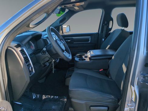 Used 2021 RAM 1500 Classic Warlock image 9