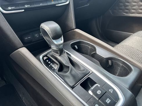 Used 2019 Hyundai Santa Fe SE AWD/4WD image 23