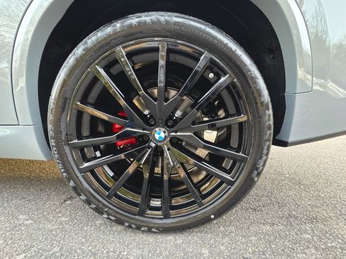 New 2026 BMW X5 xDrive40i w/ M Sport Package image 26