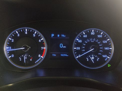 Used 2020 Hyundai Santa Fe SE AWD/4WD image 23