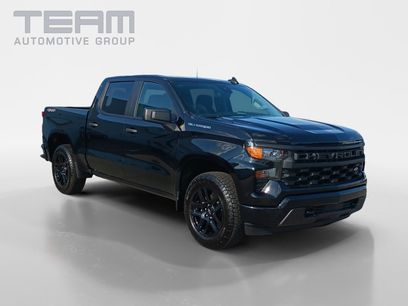 Used 2025 Chevrolet Silverado 1500 Custom