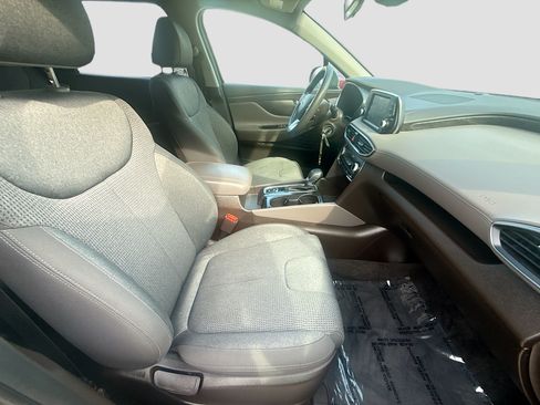 Used 2019 Hyundai Santa Fe SE FWD image 29