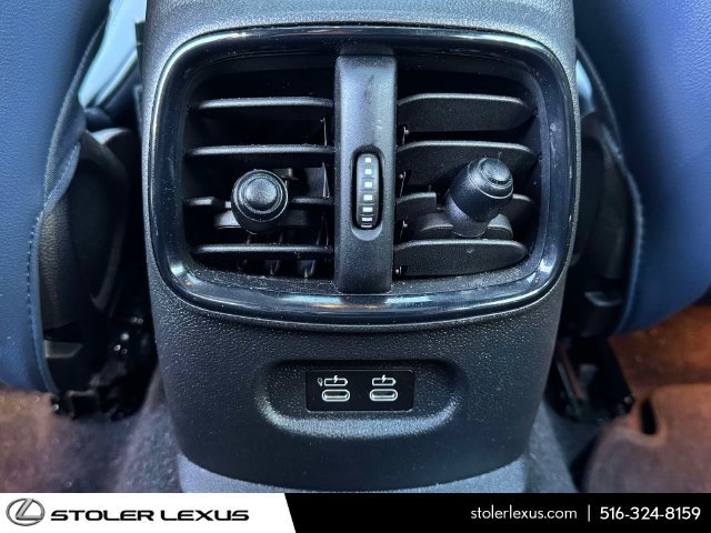 Used 2022 MINI Cooper Clubman S w/ Premium Package AWD/4WD image 17