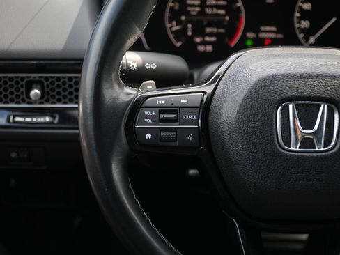 Used 2025 Honda Civic Sport image 19