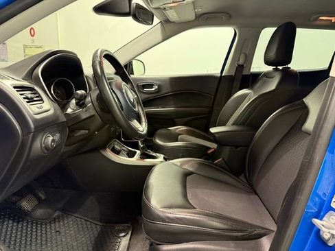 Used 2019 Jeep Compass Latitude w/ Popular Equipment Group image 12