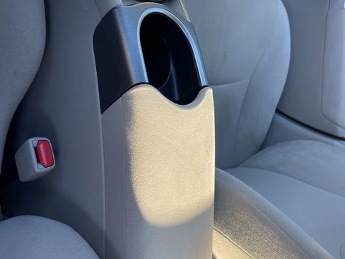 Used 2014 Toyota Prius Two image 14