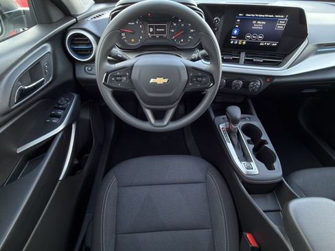 New 2026 Chevrolet Trax LS w/ Driver Confidence Package image 9