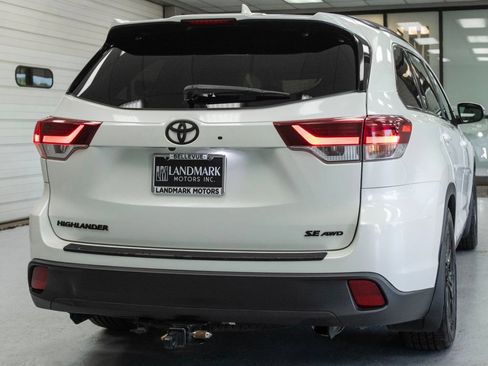 Used 2019 Toyota Highlander SE AWD/4WD image 34