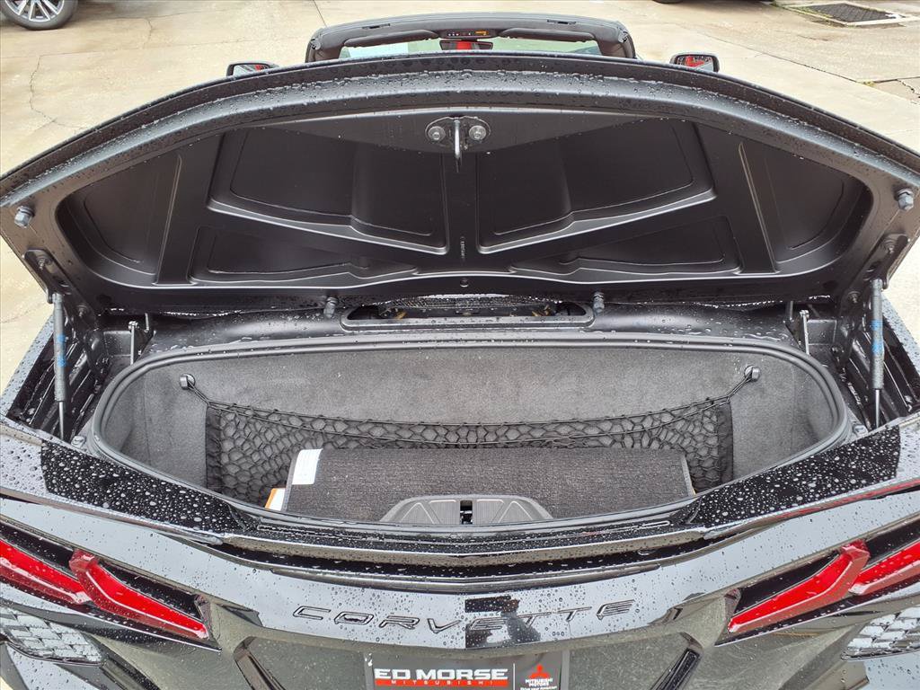 Used 2023 Chevrolet Corvette Stingray Premium Conv w/ Z51 Performance Package RWD image 13