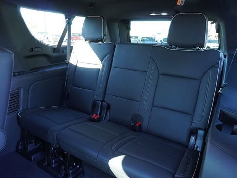 New 2026 GMC Yukon XL Elevation image 10