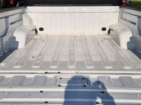 Certified 2023 Jeep Gladiator Sport image 30