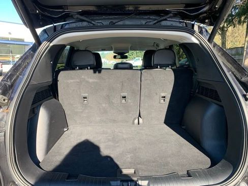 Used 2024 Ford Escape Platinum image 5