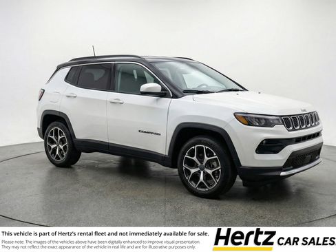 Used 2025 Jeep Compass Limited image 1