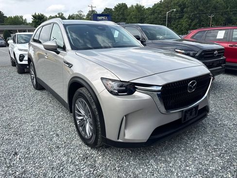 Used 2024 MAZDA CX-90 Plug-In Hybrid w/ Preferred AWD/4WD image 2