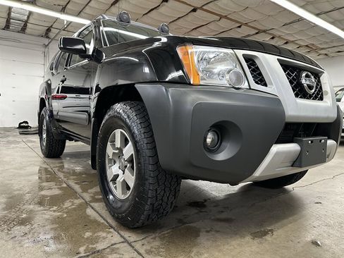 Used 2012 Nissan Xterra PRO-4X w/ Pro-4x Leather Pkg image 36
