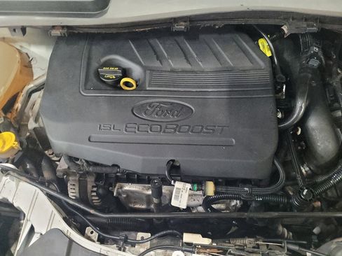 Used 2017 Ford Escape SE AWD/4WD image 30
