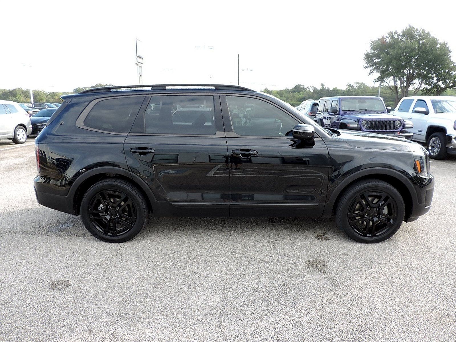 Used 2025 Kia Telluride SX Prestige X-Line AWD/4WD image 4