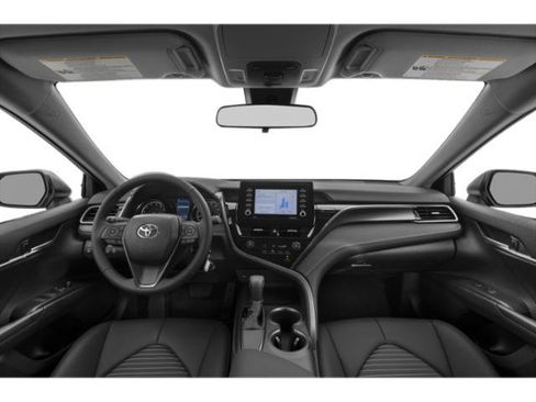 Used 2022 Toyota Camry SE FWD image 11