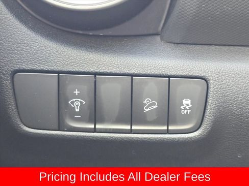 Used 2023 Hyundai Kona SEL AWD/4WD image 25