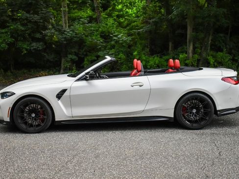 Used 2022 BMW M4 xDrive Competition AWD/4WD image 5