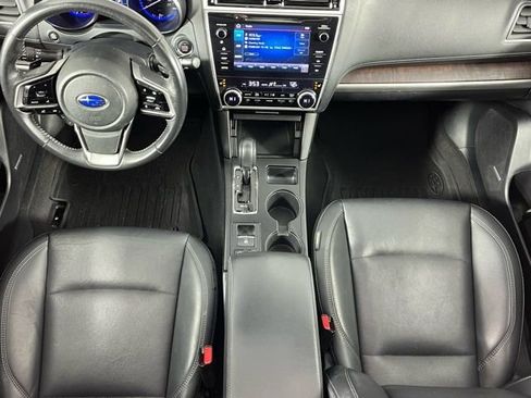 Used 2019 Subaru Outback 2.5i Limited w/ Popular Package #2 image 9