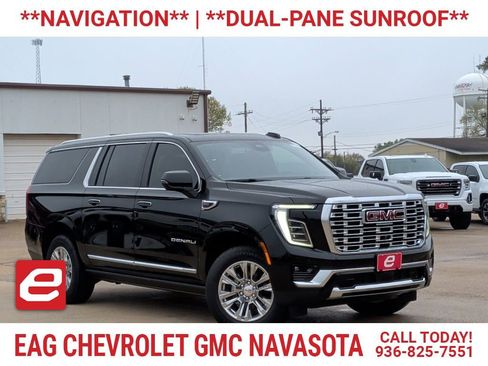 New 2026 GMC Yukon XL Denali w/ Sun & Power Step Package AWD/4WD image 1