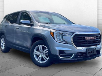 Used 2024 GMC Terrain SLE