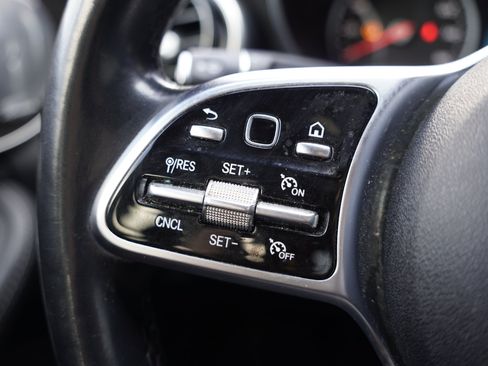 Used 2020 Mercedes-Benz C 300 4MATIC Sedan image 18